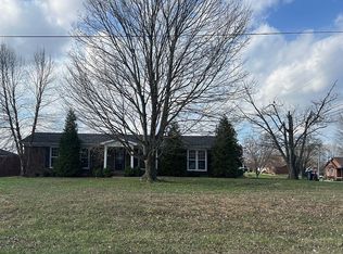 501 Harrison Cir - Property Image