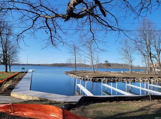 0 Ems T52a Ln #7, North Webster, IN