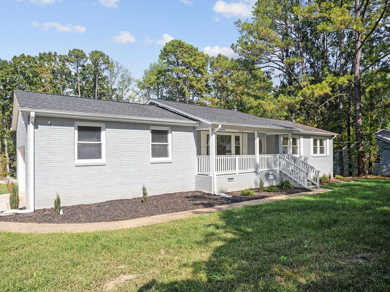 4 bed, 3.5 bath, 2891 sqft, $2,900 — Photo 3