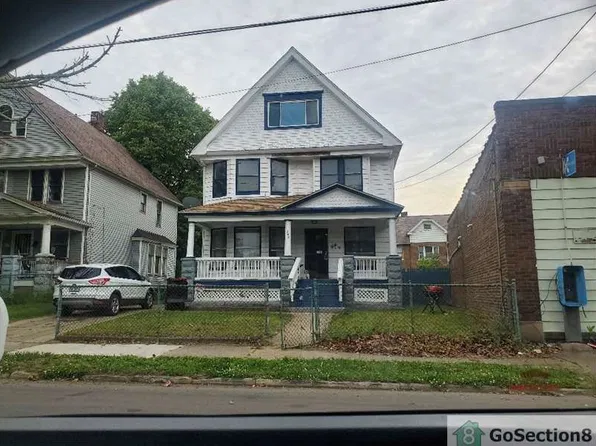 1148 Addison Rd, Cleveland, OH 44103