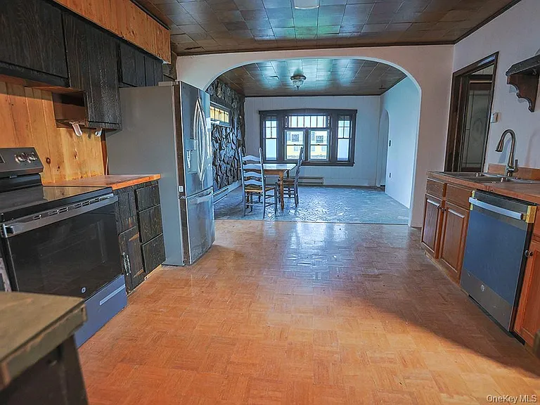 378 Broadway #1 — Photo 8