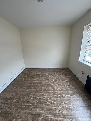 Rented by NYC LUXURY APT RENTALS CO LLC | media 8