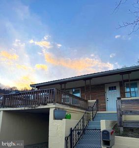 207 Spruce St, Westernport, MD, 21562