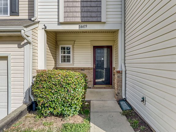 3rd image of 14419 Glendon Hall Ln