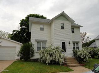 91 N Justice St, Newaygo, MI 49337