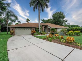 4988 Fallcrest Cir, Sarasota, FL 34233