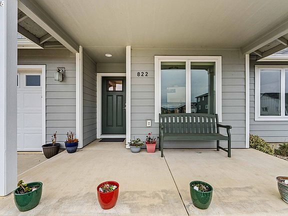 5th image of 822 Spyglass Dr