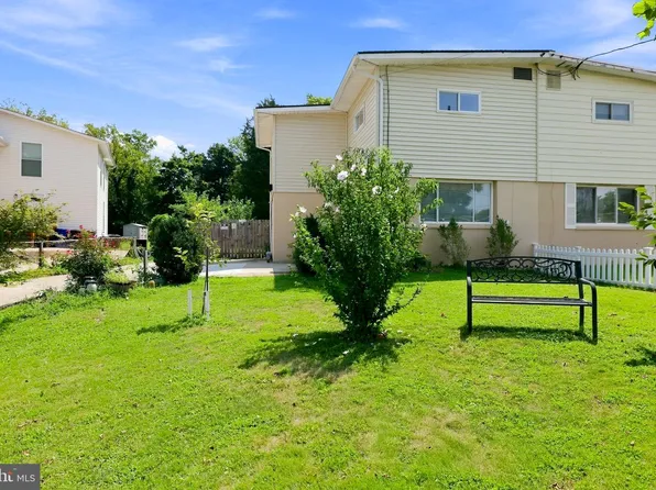 4230 Ardmore Pl, Fairfax, VA 22030