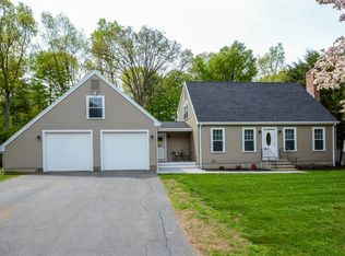 41 Woodside Dr, Unionville, CT 06085