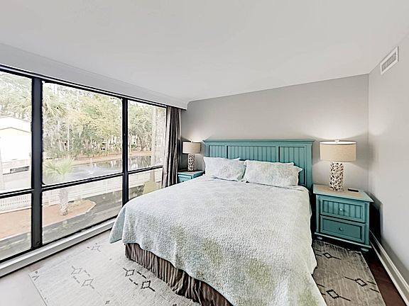 4th image of 42 S Forest Beach Dr APT 3247