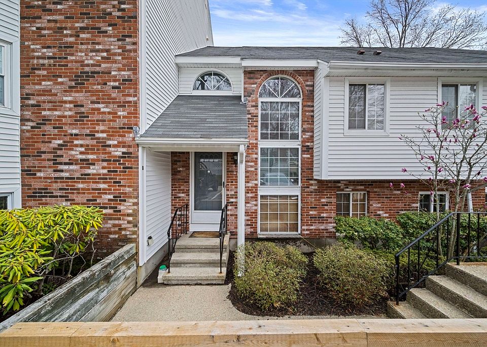 1st image of 121 Tall Oaks Dr Unit B