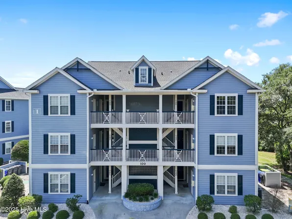 2555 St James Drive SE #102, Southport, NC 28461