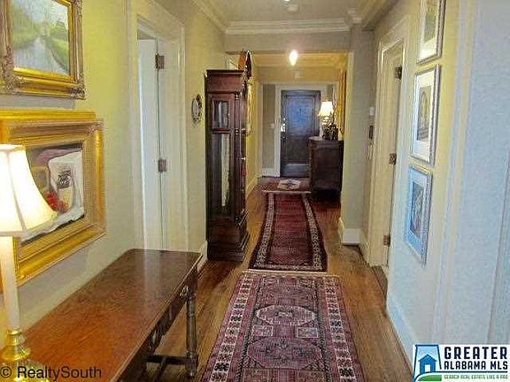 4th image of 2250 Highland Ave S #407