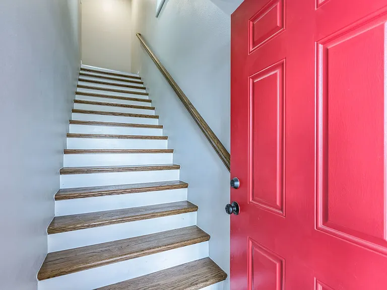 1506 W Woodlawn Ave — Photo 11