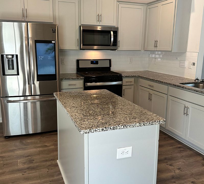 1st image of 3722 Waterford Oak Trl