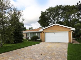 9246 Clancy Dr, Des Plaines, IL