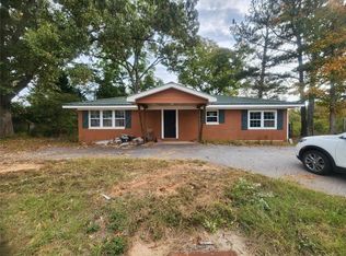 10591 Flat Shoals Rd, Covington, GA 30016