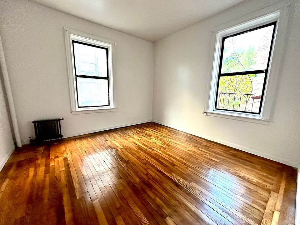 2nd image of 549 Isham St APT 56