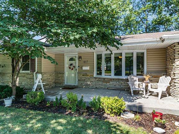 2nd image of 417 N Tana Ln