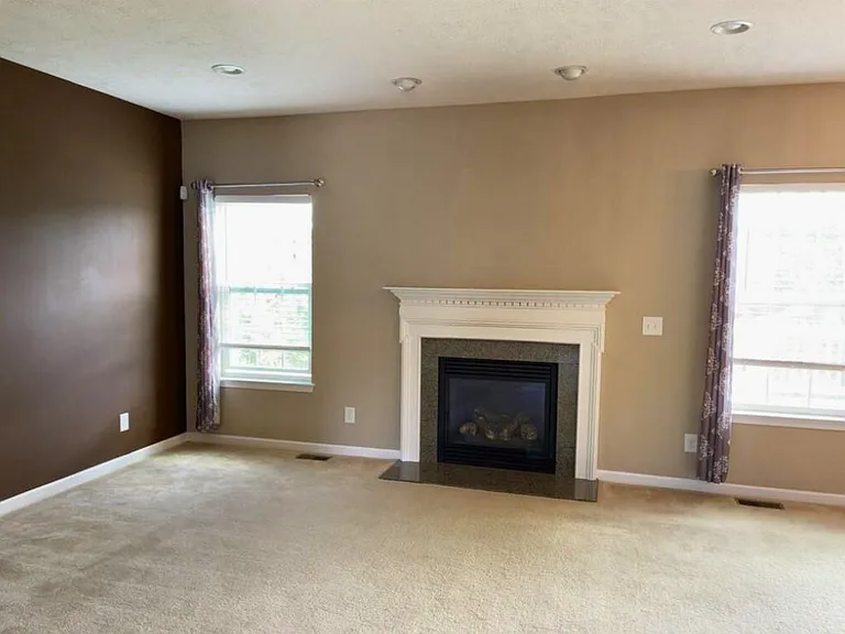 5055 Lake Forest Dr — Photo 10