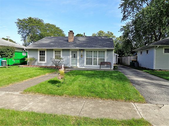 2nd image of 1016 Plaza Dr