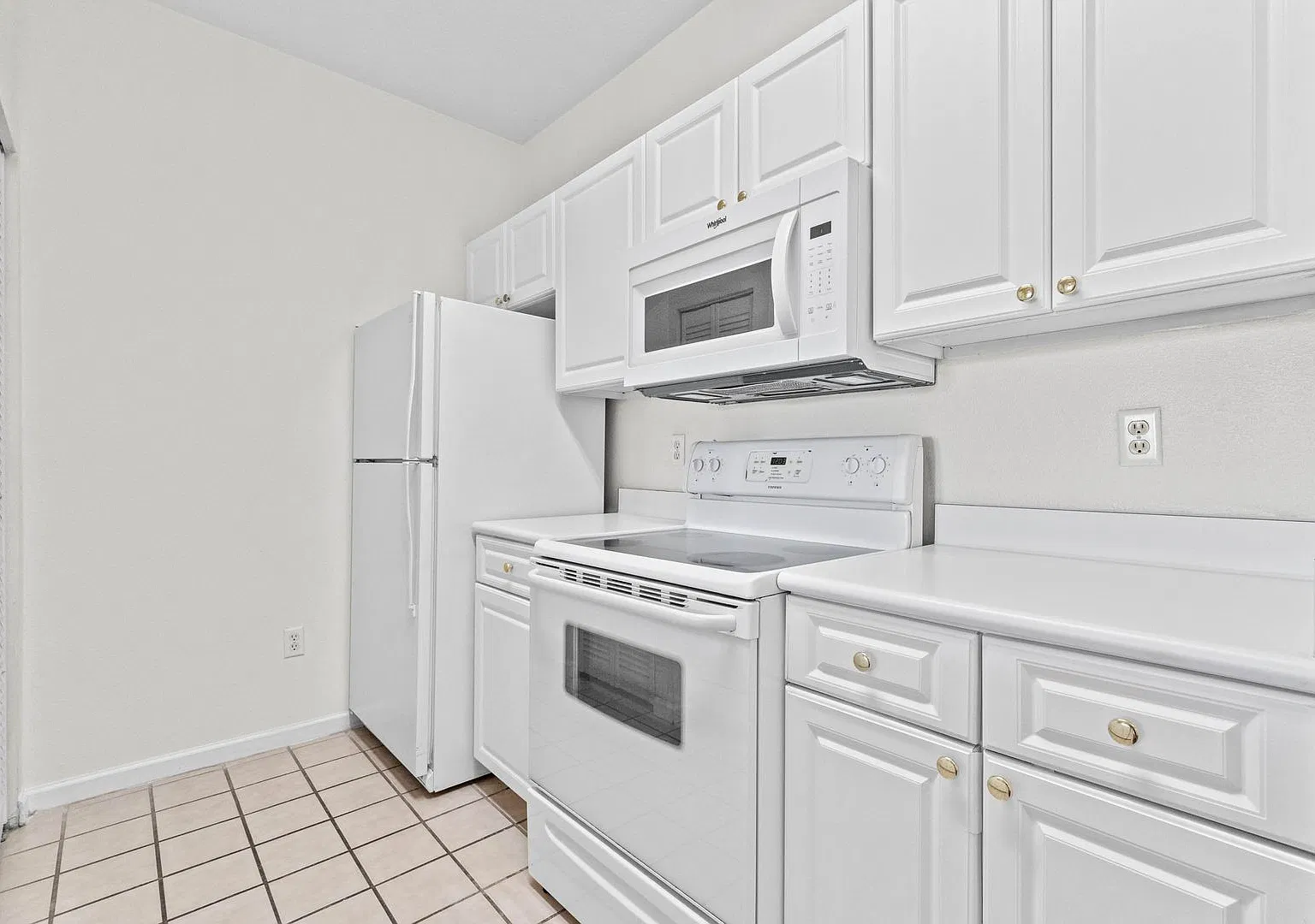 14341 Fredricksburg Dr — Photo 4