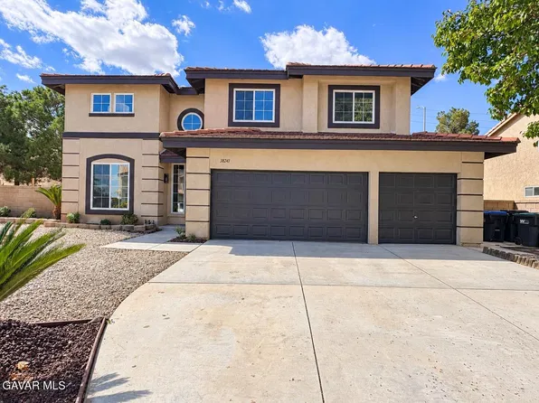 38241 Hillcrest Dr, Palmdale, CA 93551