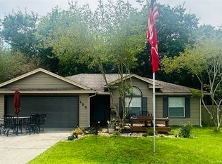 132 Lake Wellington Dr, Kingsland, GA 31548