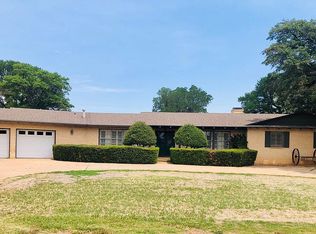 304 E Mulberry St, Hollis, OK 73550