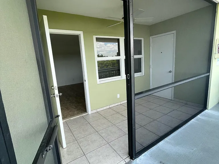 1425 Arthur St #503A — Photo 11