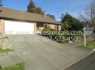 3280 Hidden Valley Dr, Santa Rosa, CA 95404