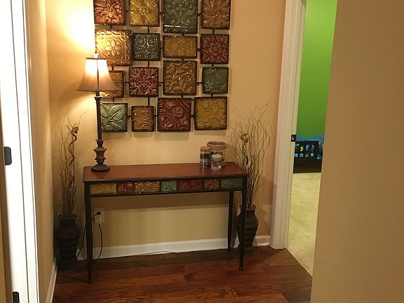 Hallway for 2 rooms and bath