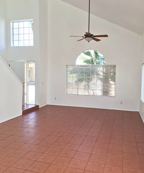 3711 W Redfield Ln — Photo 6