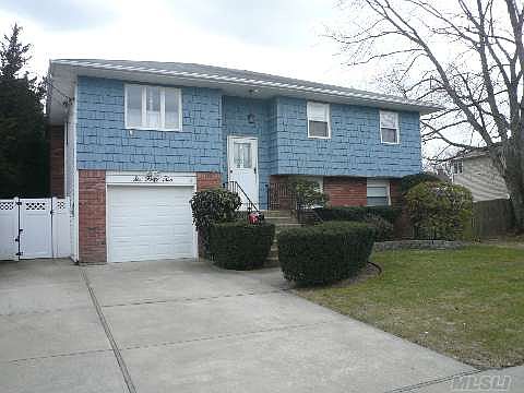 1st image of 642 Arlington Ave