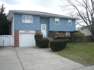 642 Arlington Ave, Baldwin, NY 11510