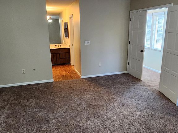 3rd image of 4255 S Olive St APT 10