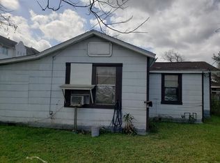 1130 E 29th St, Houston, TX 77009