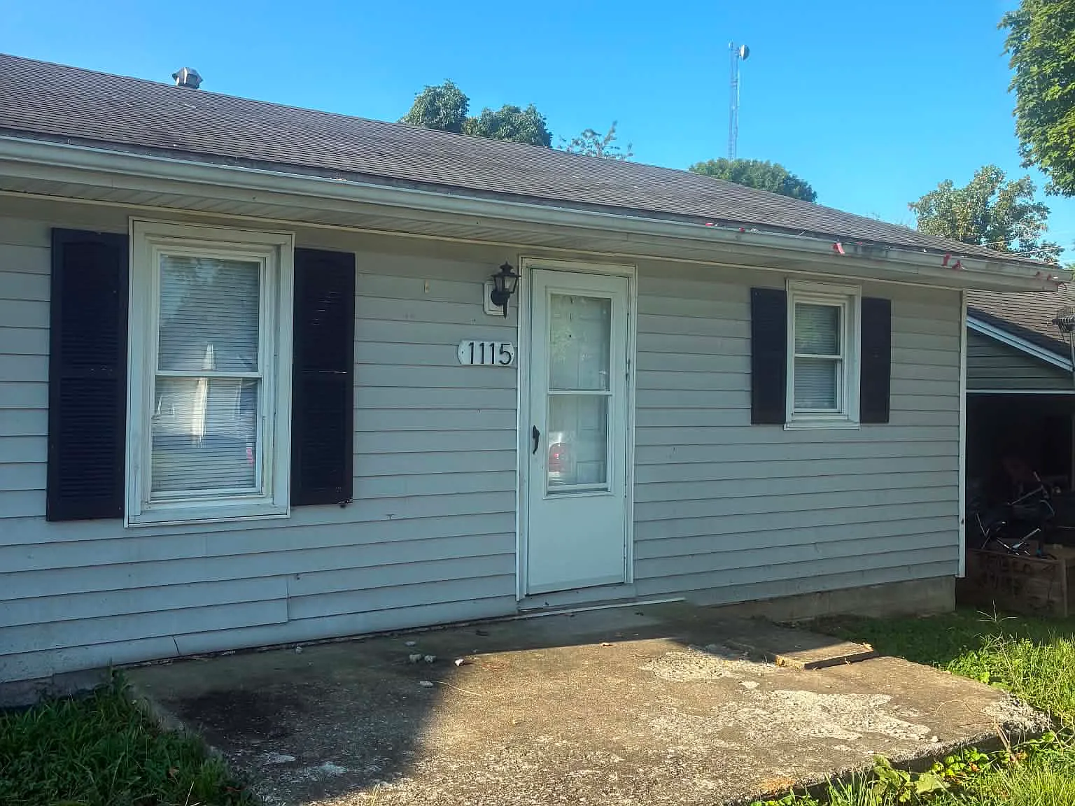 2 bed, 800 sqft, $995 — Photo 1