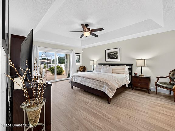 5th image of 3726 Sunward Dr