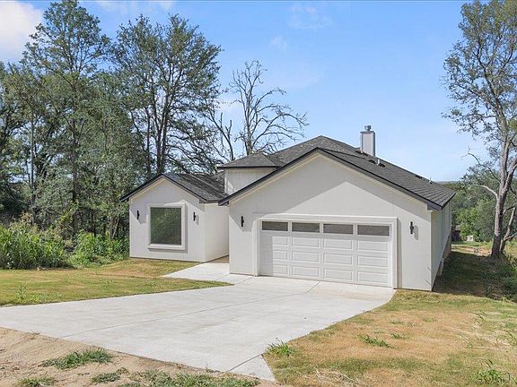 2nd image of 248 Kaukonahua Ln
