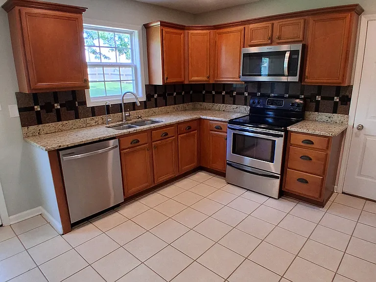 Ridge View Dr — Photo 3
