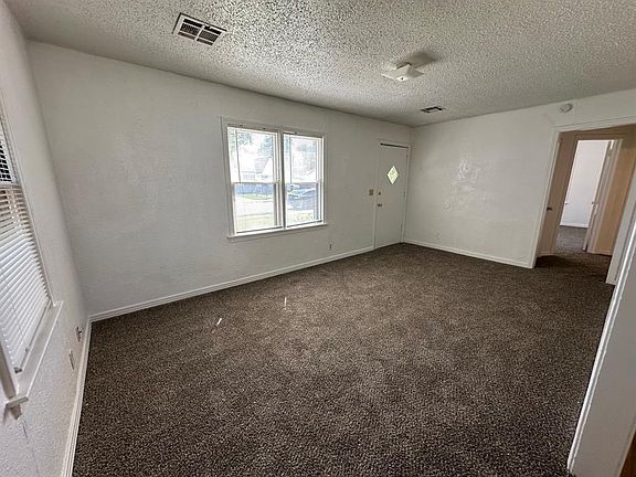 4th image of 5005 N Asbury Ave