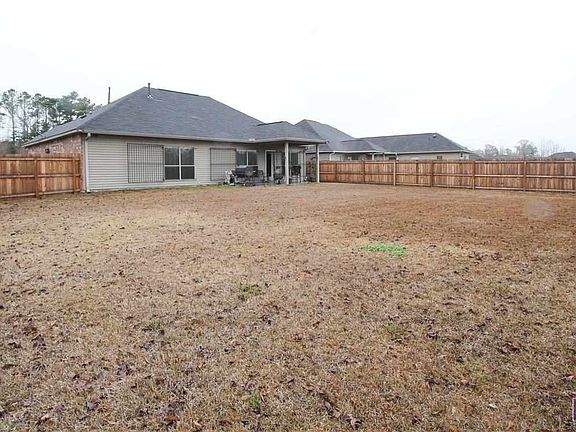 4th image of 26312 Avoyelles Ave