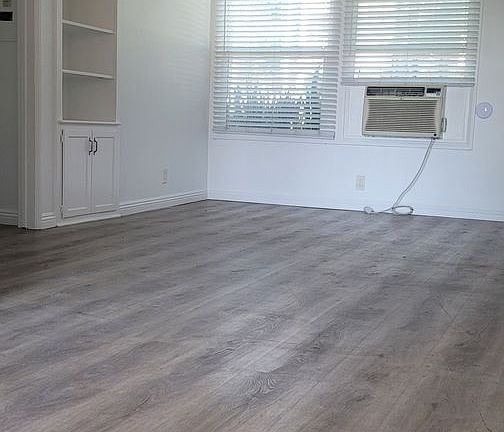 3rd image of 1645 N Vista St #7450-2