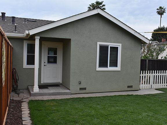 2nd image of 6384 Mayo Dr #A
