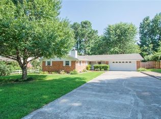 847 E Peel St, Fayetteville, AR 72703