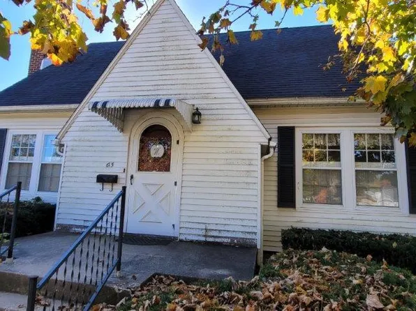 615 W 12th St, Sterling, IL 61081