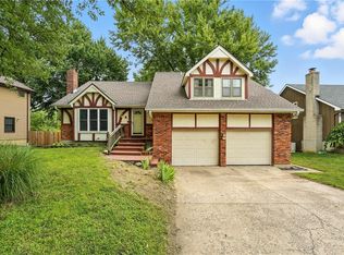 14209 S Locust St, Olathe, KS 66062