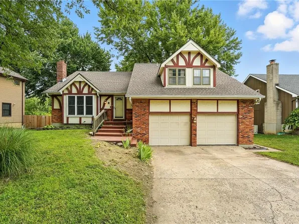 14209 S Locust St, Olathe, KS 66062