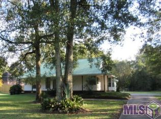 13800 Sharon Ave, Denham Springs, LA 70726